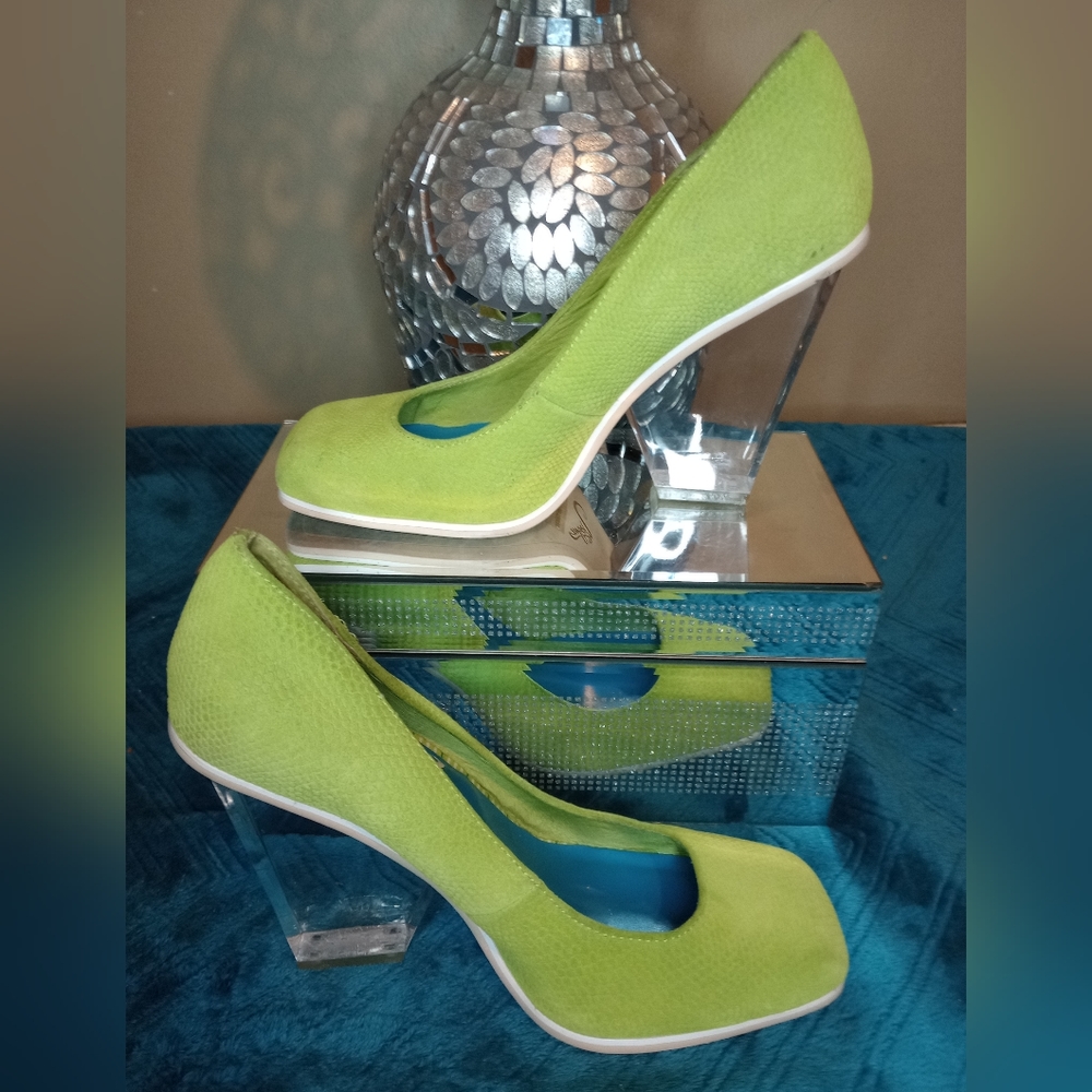 Women's suede heels